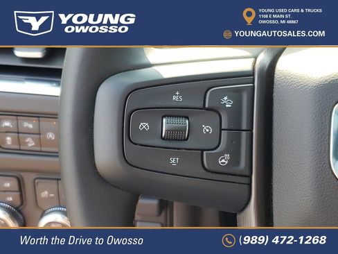 Used 2023 GMC Yukon AT4 w/ LPO, Floor Liner Package AWD/4WD image 15
