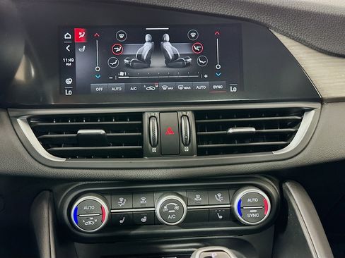 Used 2023 Alfa Romeo Giulia Ti image 24