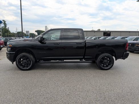 Used 2025 RAM 2500 Big Horn AWD/4WD image 8