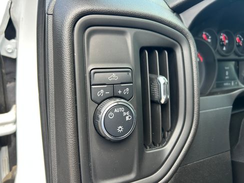 Used 2021 Chevrolet Silverado 2500 W/T w/ WT Convenience Package RWD image 12