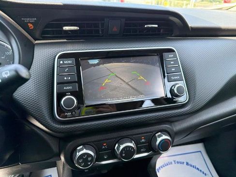 Certified 2025 Nissan Kicks Play S FWD image 18