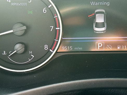 Used 2024 Nissan Sentra SR FWD image 17
