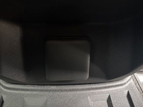 New 2026 Chevrolet Colorado ZR2 w/ Technology Package AWD/4WD image 24