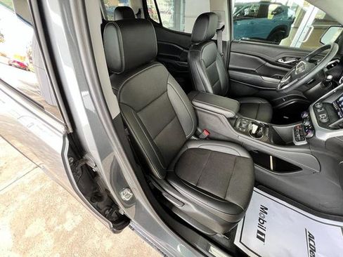 Used 2022 GMC Acadia SLT w/ LPO, Roadside Safety Package AWD/4WD image 23