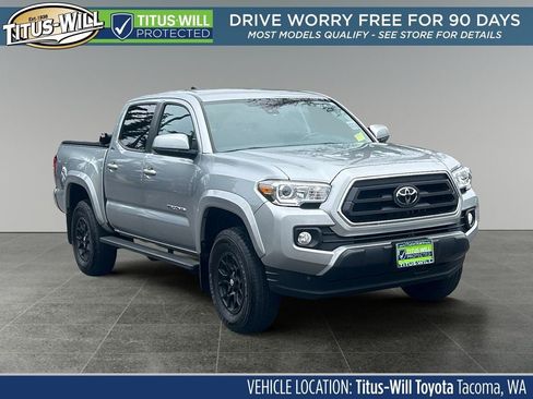 Used 2022 Toyota Tacoma SR5 AWD/4WD image 1