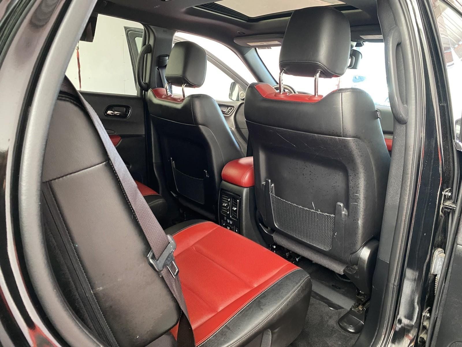 Used 2021 Dodge Durango R/T w/ Blacktop Package AWD/4WD image 11