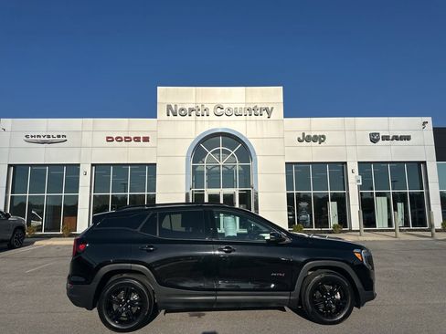 Used 2022 GMC Terrain AT4 w/ Infotainment Package II AWD/4WD image 1