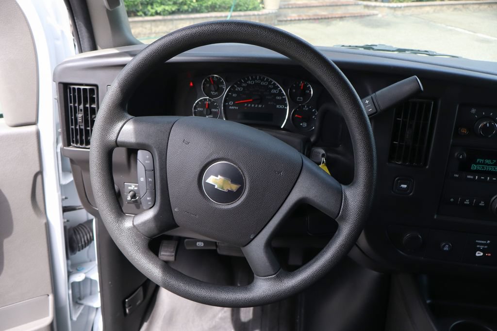 Used 2025 Chevrolet Express 2500 w/ Driver Convenience Package RWD image 26