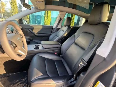 Used 2024 Tesla Model Y Performance AWD/4WD image 10