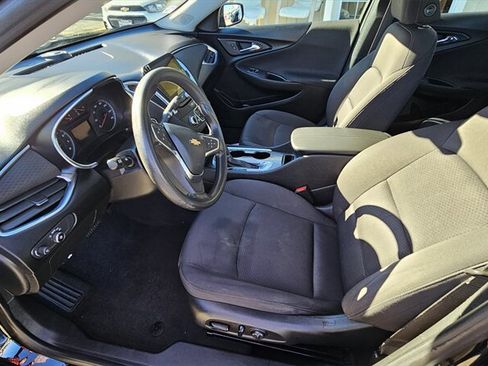 Used 2020 Chevrolet Malibu LT image 7