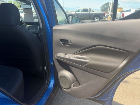 Used 2023 Nissan Kicks S FWD image 21