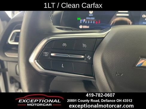 Used 2025 Chevrolet Traverse LT w/ Driver Confidence Package FWD image 39