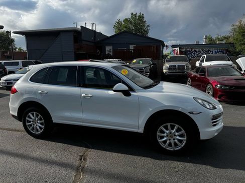 Used 2013 Porsche Cayenne AWD/4WD image 3