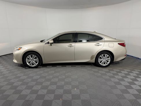Used 2015 Lexus ES 350 image 2