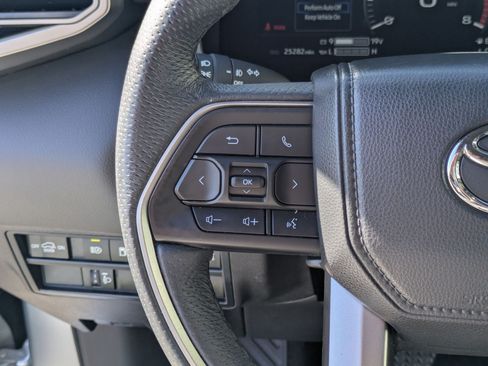 Used 2025 Toyota Sequoia SR5 AWD/4WD image 21