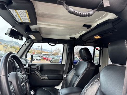 Used 2017 Jeep Wrangler Unlimited Sport image 30