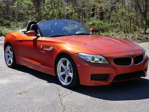 Used 2014 BMW Z4 sDrive28i image 4
