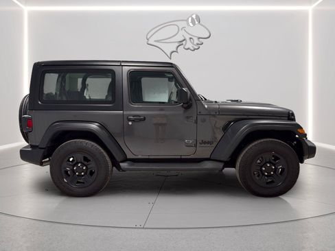 Used 2024 Jeep Wrangler Sport AWD/4WD image 7