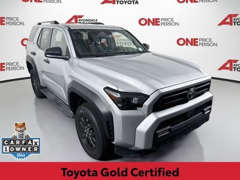 Certified 2025 Toyota 4Runner SR5 AWD/4WD image 1