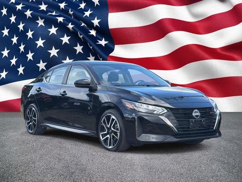 Used 2025 Nissan Sentra SR FWD image 13