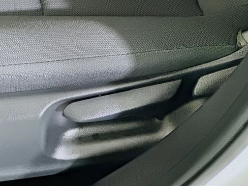 Certified 2025 Toyota Corolla LE FWD image 13