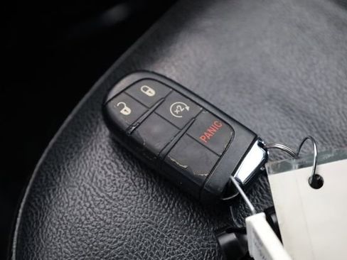 Certified 2021 Jeep Compass Limited image 26