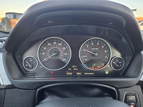 Used 2018 BMW 330i xDrive Sedan w/ Premium Package image 18