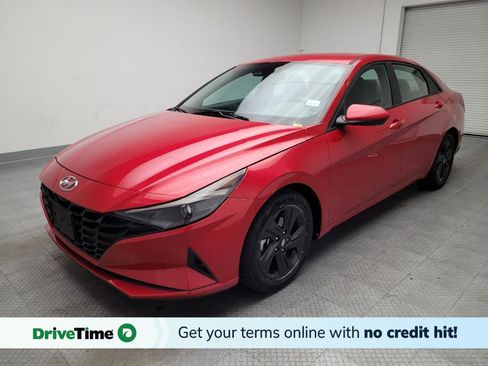 Used 2021 Hyundai Elantra SEL FWD image 1