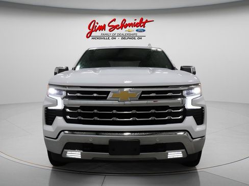 Used 2024 Chevrolet Silverado 1500 LTZ image 3