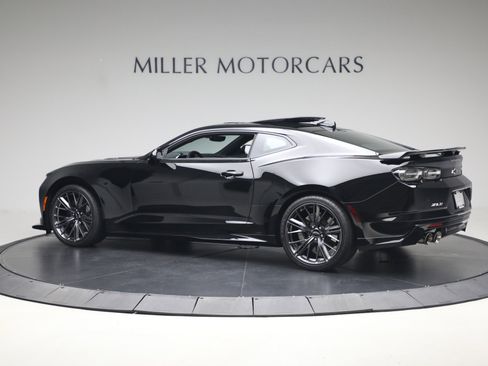 Used 2023 Chevrolet Camaro ZL1 RWD image 4