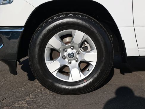 Used 2023 RAM 1500 Big Horn RWD image 11
