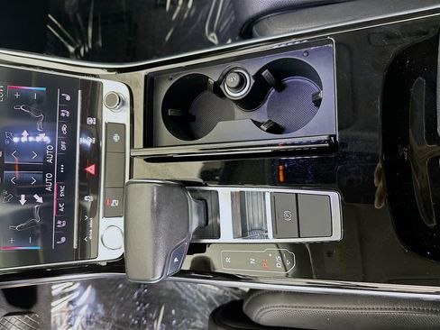 Used 2019 Audi A8 L 3.0T w/ Executive Package image 22