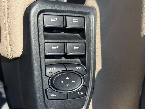 Used 2024 Ford Ranger Lariat w/ FX4 Off-Road Package AWD/4WD image 22