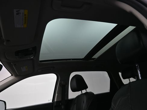 Used 2021 Kia Sorento EX w/ Panoramic Sunroof Package image 21