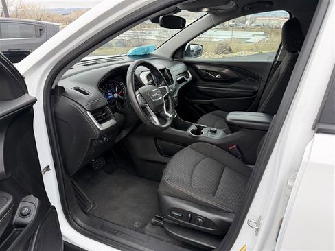 Used 2022 GMC Terrain SLE w/ Driver Convenience Package AWD/4WD image 8