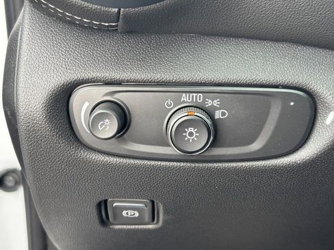 New 2026 Chevrolet Blazer LT w/ Convenience Package image 12