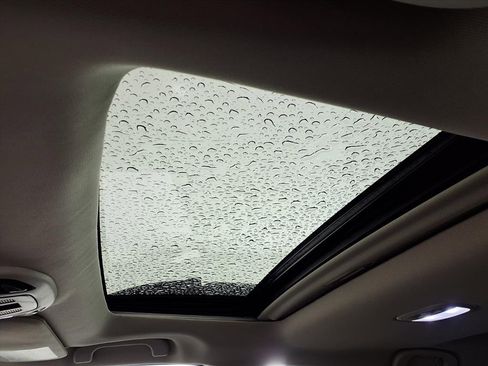 Used 2025 Subaru Outback Onyx Edition XT image 15