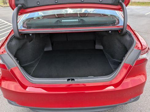 Used 2023 Toyota Camry LE image 31