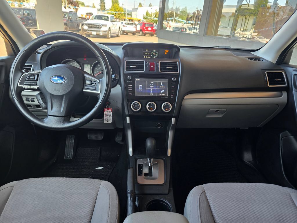 Used 2016 Subaru Forester 2.5i Premium AWD/4WD image 5