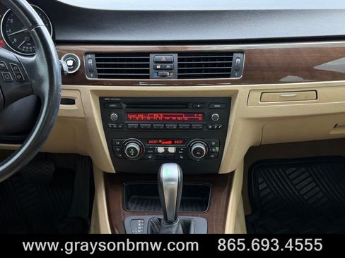 Used 2011 BMW 328i Sedan RWD image 19