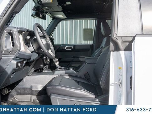 New 2025 Ford Bronco Outer Banks AWD/4WD image 3