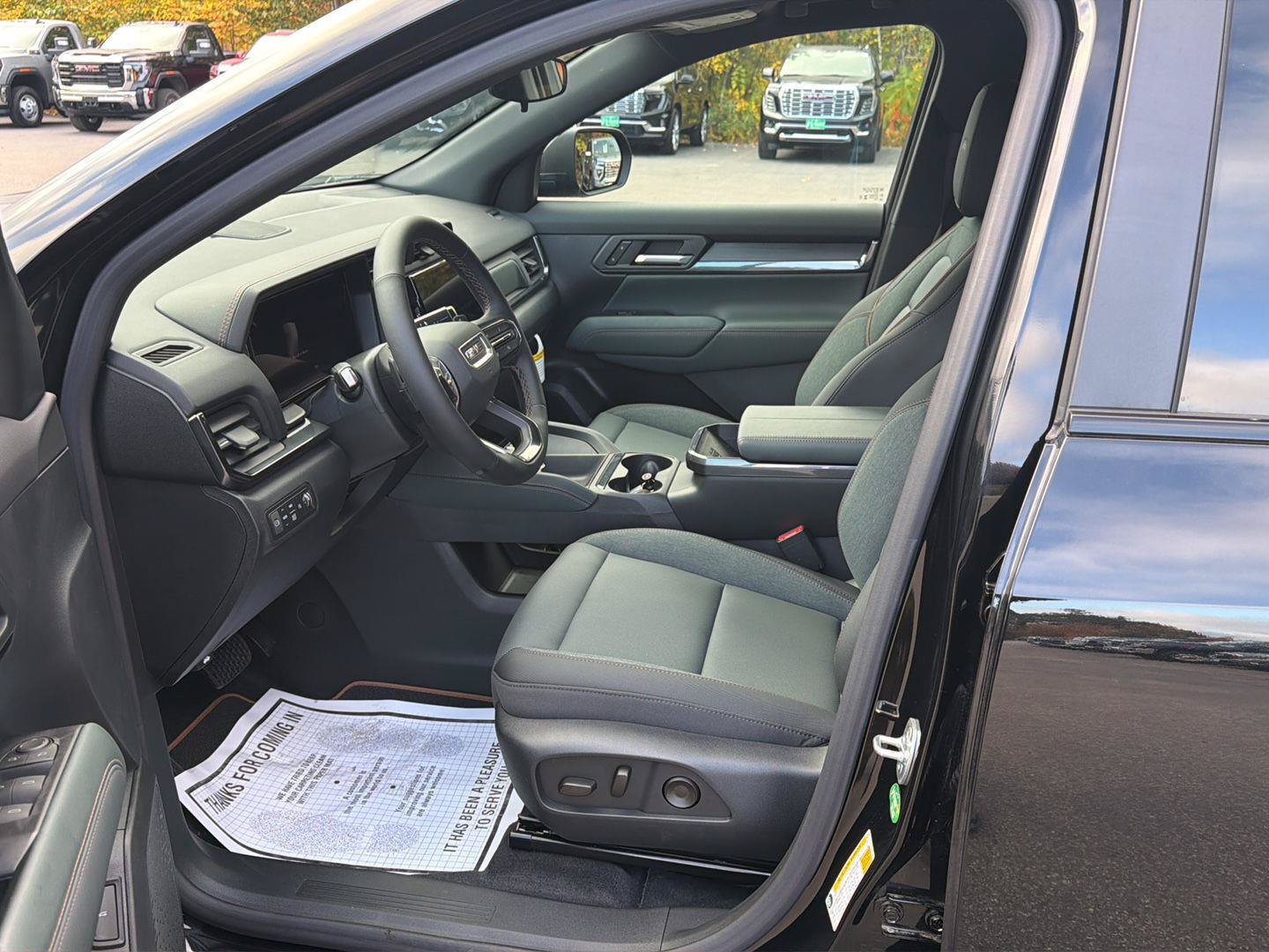 New 2027 GMC Terrain AT4 AWD/4WD image 9
