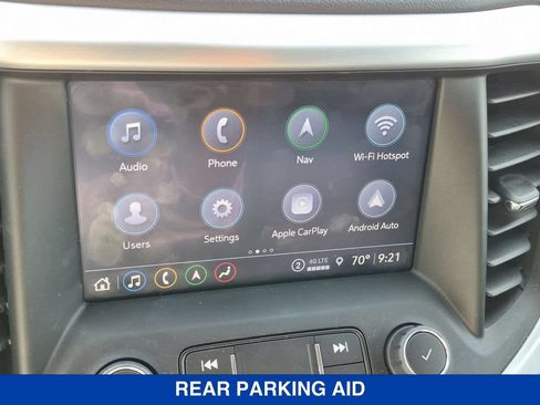 Used 2023 GMC Acadia SLT w/ Technology Package AWD/4WD image 23
