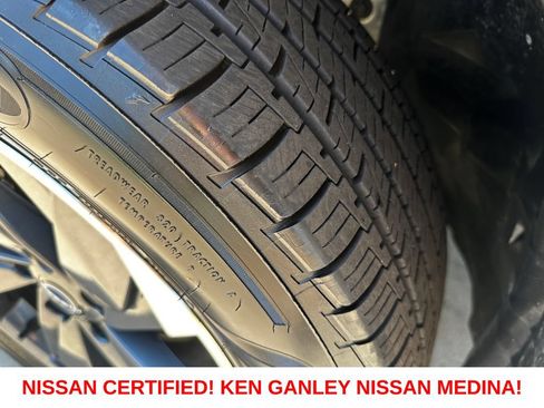 Certified 2024 Nissan Rogue SV w/ SV Premium Package AWD/4WD image 18