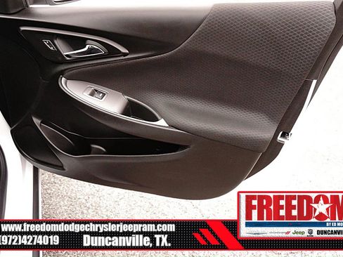 Used 2024 Chevrolet Malibu LT FWD image 40