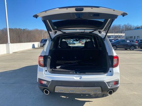 Certified 2023 Honda Passport TrailSport image 16