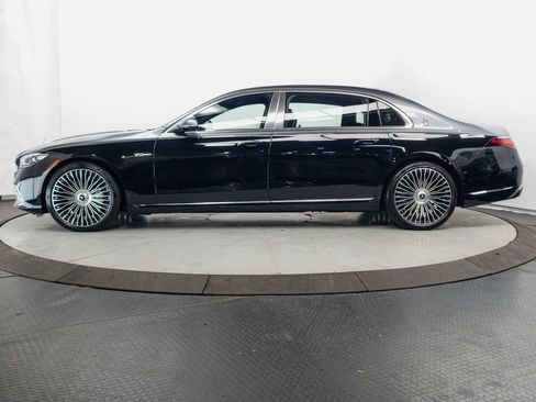 Used 2024 Mercedes-Benz Maybach S 680 4MATIC image 4
