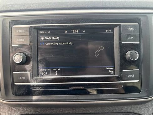 Used 2021 Volkswagen Atlas S AWD/4WD image 2