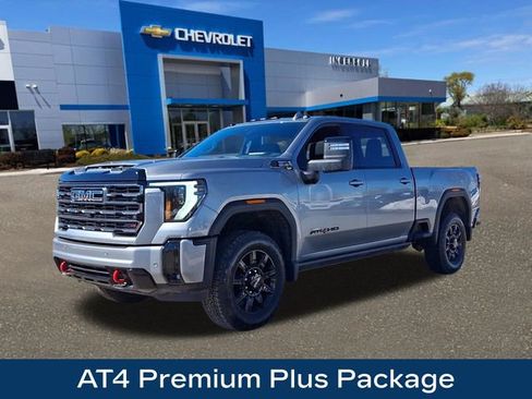 Used 2026 GMC Sierra 2500 AT4 w/ AT4 Premium Plus Package image 4