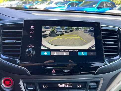 Used 2023 Honda Passport EX-L image 11